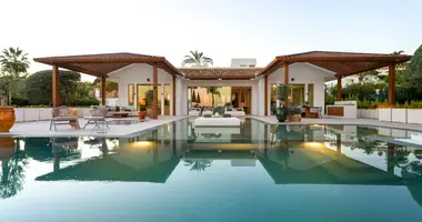 Villa 6 bedrooms in Marbella, Spain