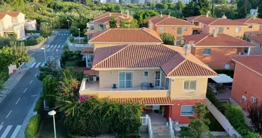 Villa in lAmetlla de Mar, Spanien