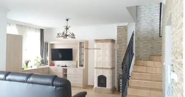 Villa 4 room villa in Budapest, Hungary