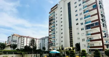 Wohnung 5 zimmer in Mahmutlar, Türkei