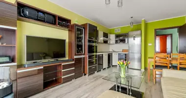 Apartamento 3 habitaciones en Varsovia, Polonia