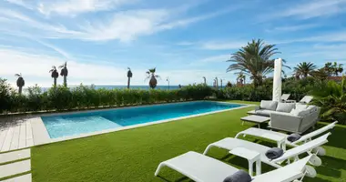 Villa en Estepona, Španjolska