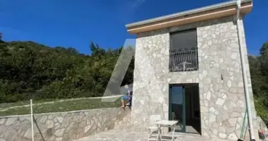 Haus 2 Schlafzimmer in Tivat, Montenegro