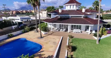 Villa en Alfaz del Pi, Španjolska