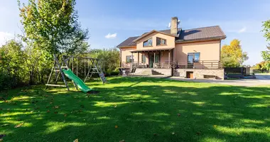 8 room house in Kekavas pagasts, Latvia