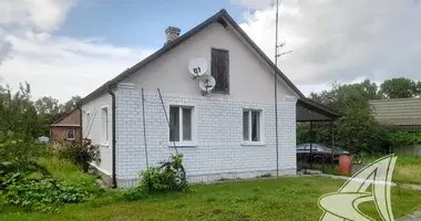 Haus in Novyja Lyscycy, Belarus