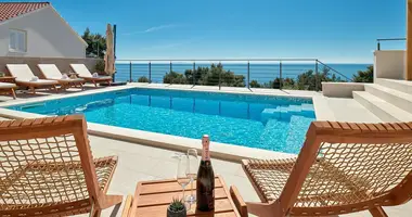 Вилла в Сплитско-Далматинская жупания, Хорватия