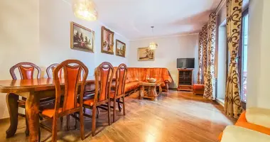 Квартира 3 комнаты в Лодзь, Польша