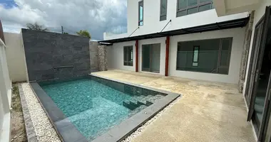 Villa 5 bedrooms in Si Sunthon, Thailand