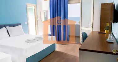 Hotel 760 m² in Bashkia Durres, Albania