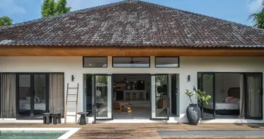 Villa 3 bedrooms in Tibubeneng, Indonesia