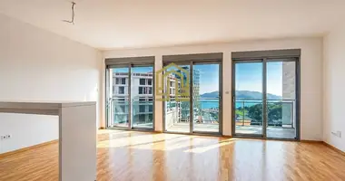 Apartamento 2 habitaciones en Becici, Montenegro