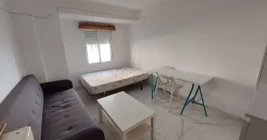 4 bedroom apartment in Valencia, Spain