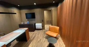 Bureau 107 m² dans Tirana, Albanie