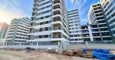 Квартира в Акдениз, Турция
