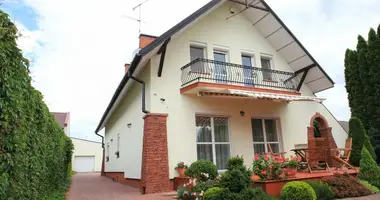 Casa 9 habitaciones en Malkinia Gorna, Polonia
