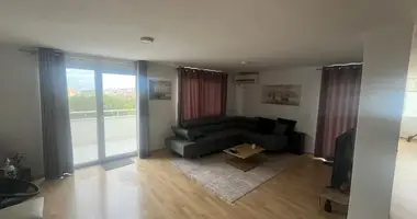 Wohnung 3 zimmer in Durrës, Albanien