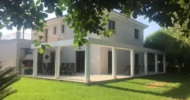 4 bedroom apartment in Ypsonas Municipality, Cyprus