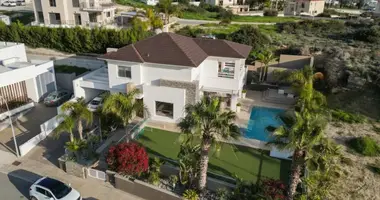 4 bedroom house in Germasogeia, Cyprus