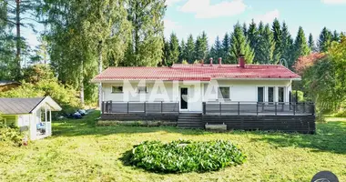 Casa en Kontiolahti, Finlandia