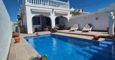2 bedroom house in San Miguel de Salinas, Spain