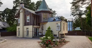 5 room house in Courland, Latvia