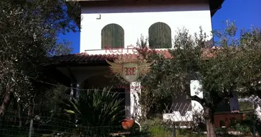 Villa 4 zimmer in Loano, Italien