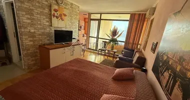 Квартира 1 комната в Несебр, Болгария