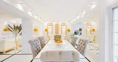 Maison dans Przezmierowo, Pologne