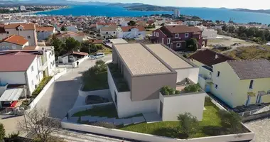 Villa 3 chambres dans Grad Vodice, Croatie