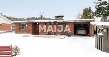 Dom 4 pokoi w Mantsala, Finlandia