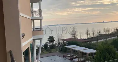 Квартира 2 комнаты в Святой Влас, Болгария