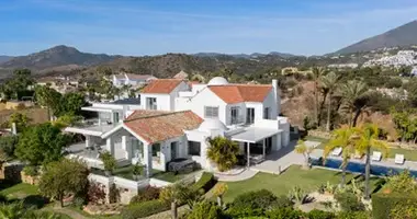 9 bedroom house in Benahavis, Spain