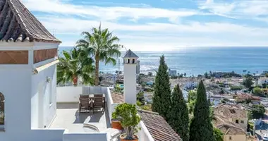 5 bedroom house in Mijas, Spain