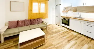 Apartamento 1 habitacion en 3, Montenegro