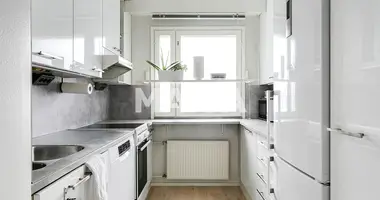 Wohnung 3 zimmer in Verwaltungsgemeinschaft Helsinki, Finnland