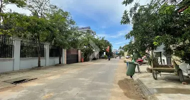 Land in Sangkat Chak Angrae Leu, Cambodia