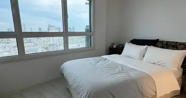 3 room apartment in Tel-Aviv, Israel