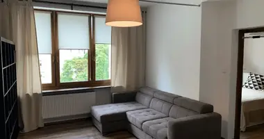 Квартира 2 комнаты в Варшава, Польша