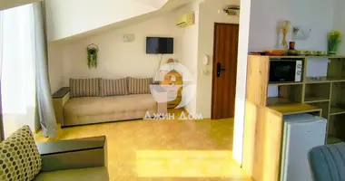 Квартира 2 комнаты в Святой Влас, Болгария