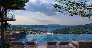 Квартира 5 комнат в Сарыер, Турция