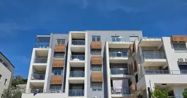 Penthouse available at the end of December (possibly earlier). dans Tivat, Monténégro