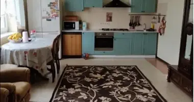 Haus 4 zimmer in Fontanka, Ukraine