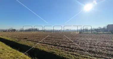 Plot of land in Podgraj, Croatia