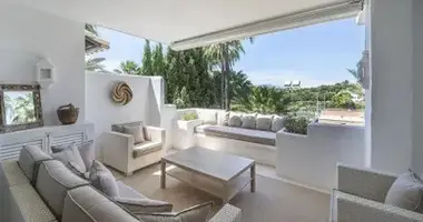 Apartamento 3 habitaciones en Dos Hermanas, Španjolska