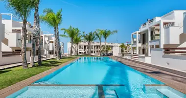 Bungalow 2 bedrooms in Torrevieja, Spain