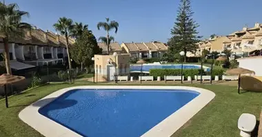 4 bedroom house in Dos Hermanas, Spain