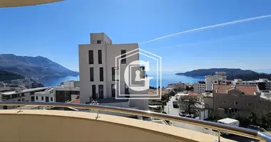 Apartamento 2 habitaciones en Becici, Montenegro