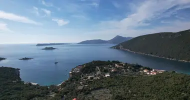 Grundstück in Lustica, Montenegro