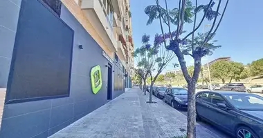 Commercial property 198 m² in Alicante, Spain